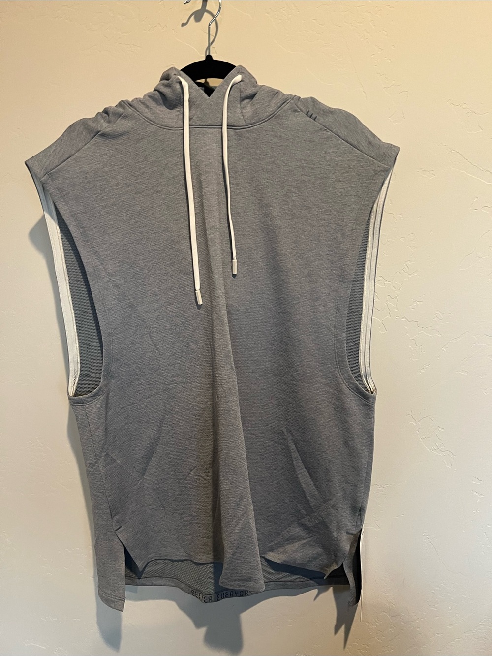 NWT lululemon Breaking Bounds Sleeveless Hoodie Gray Men's Large
